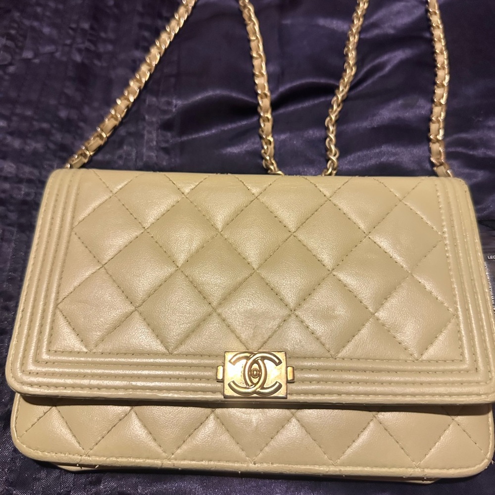 Chanel Chic Quilted Leather Shoulder Bag WOC